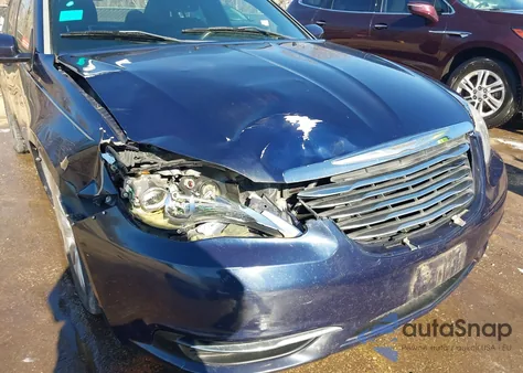 2013 Chrysler 200 Lx из США, поврежденный, VIN 1C3CCBAG2DN724572